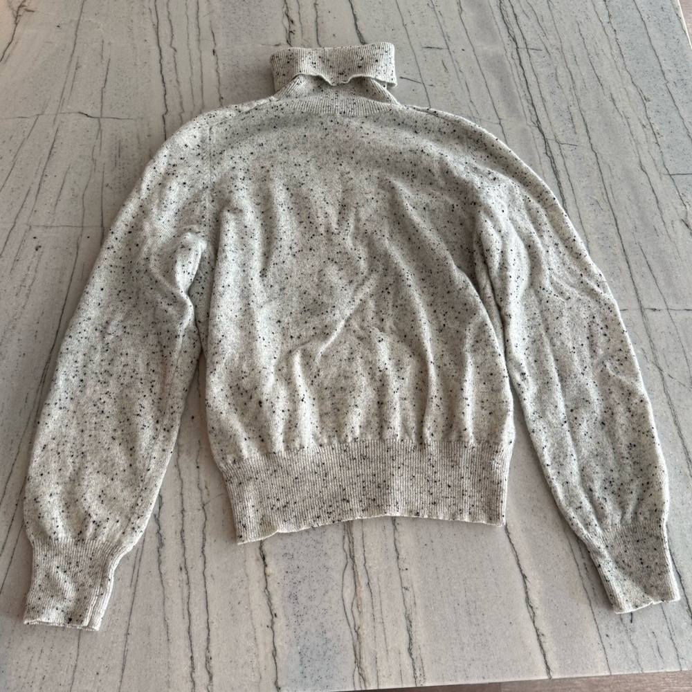 Ann Taylor • Cashmere Turtleneck Sweater